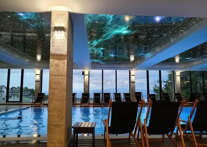 Husky Milmari 아파트