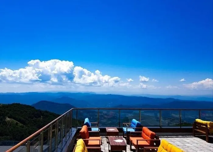 Husky Milmari 아파트